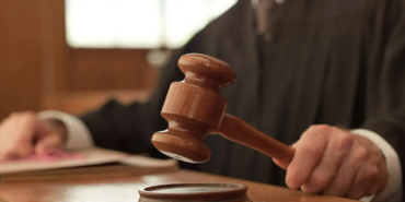 İspanya'da İşten Çıkarılıp Üç Gün Sonra Yeniden İşe Alınan İşçi Tazminatını İade Edecek