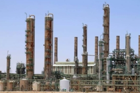ABD'de Ticari Ham Petrol Stokları Beklentinin Aksine 900 Bin Varil Arttı