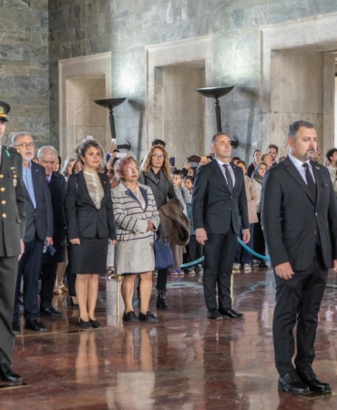 Muayenehane Hekimleri 1 Ekim Dolayısıyla Anıtkabir’de Atatürk’ün Huzuruna Çıktı