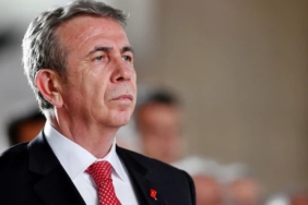 Mansur Yavaş Mersin'de Vahap Seçer'in gözaltına alınmasına tepki gösterdi